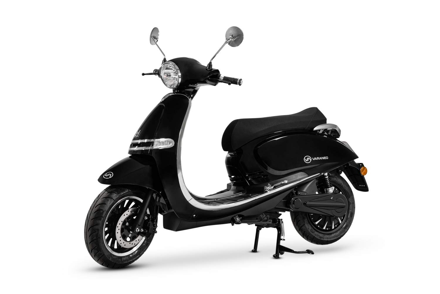 VARANEO C4 E-Scooter Seitenverkleidung der Fußablage L+R in schwarz metallic